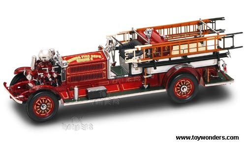 Ahrens-Fox NS4 Fire Engine